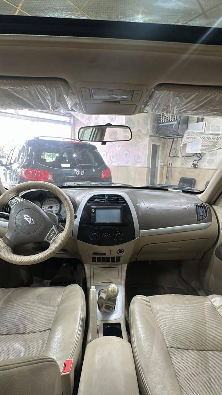 ام وی ام X33 دنده‌ای ساده - 1393