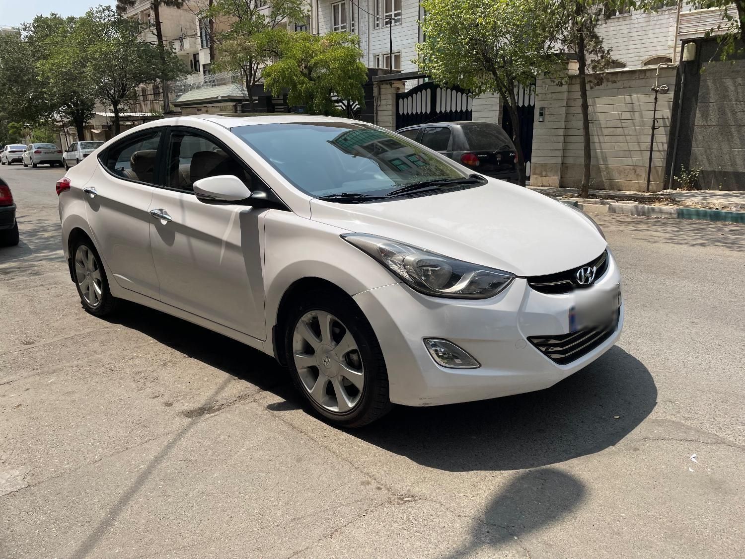 هیوندای النترا 1.8 لیتر - 2014