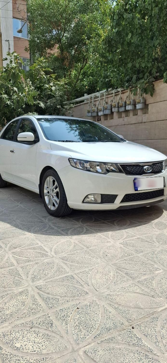 کیا سراتو 2.0 لیتر اتوماتیک GT لاین - 2017