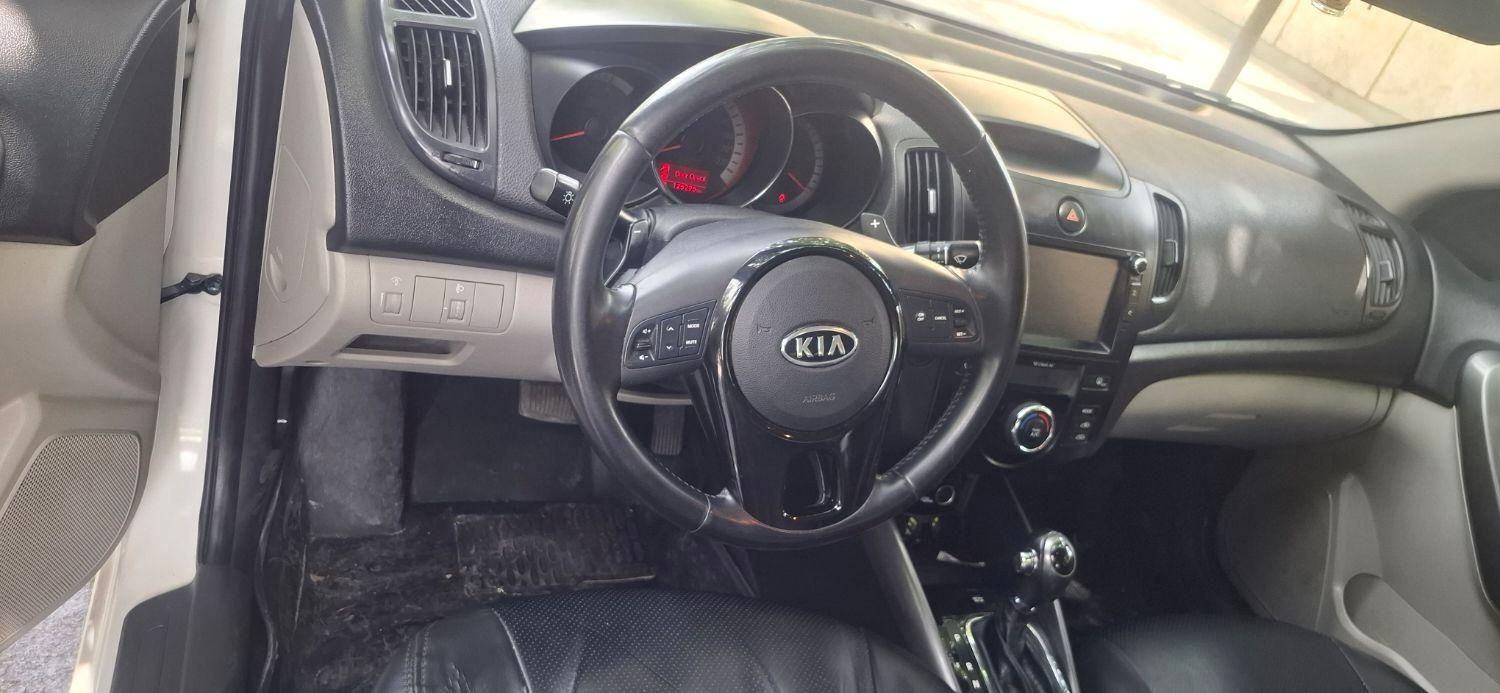 کیا سراتو 2.0 لیتر اتوماتیک GT لاین - 2017