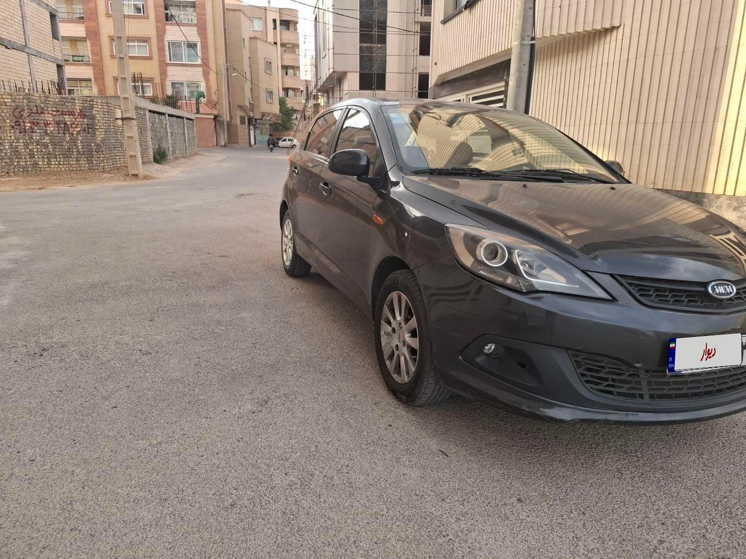 ام وی ام 315 هاچ بک ساده دنده ای - 1394
