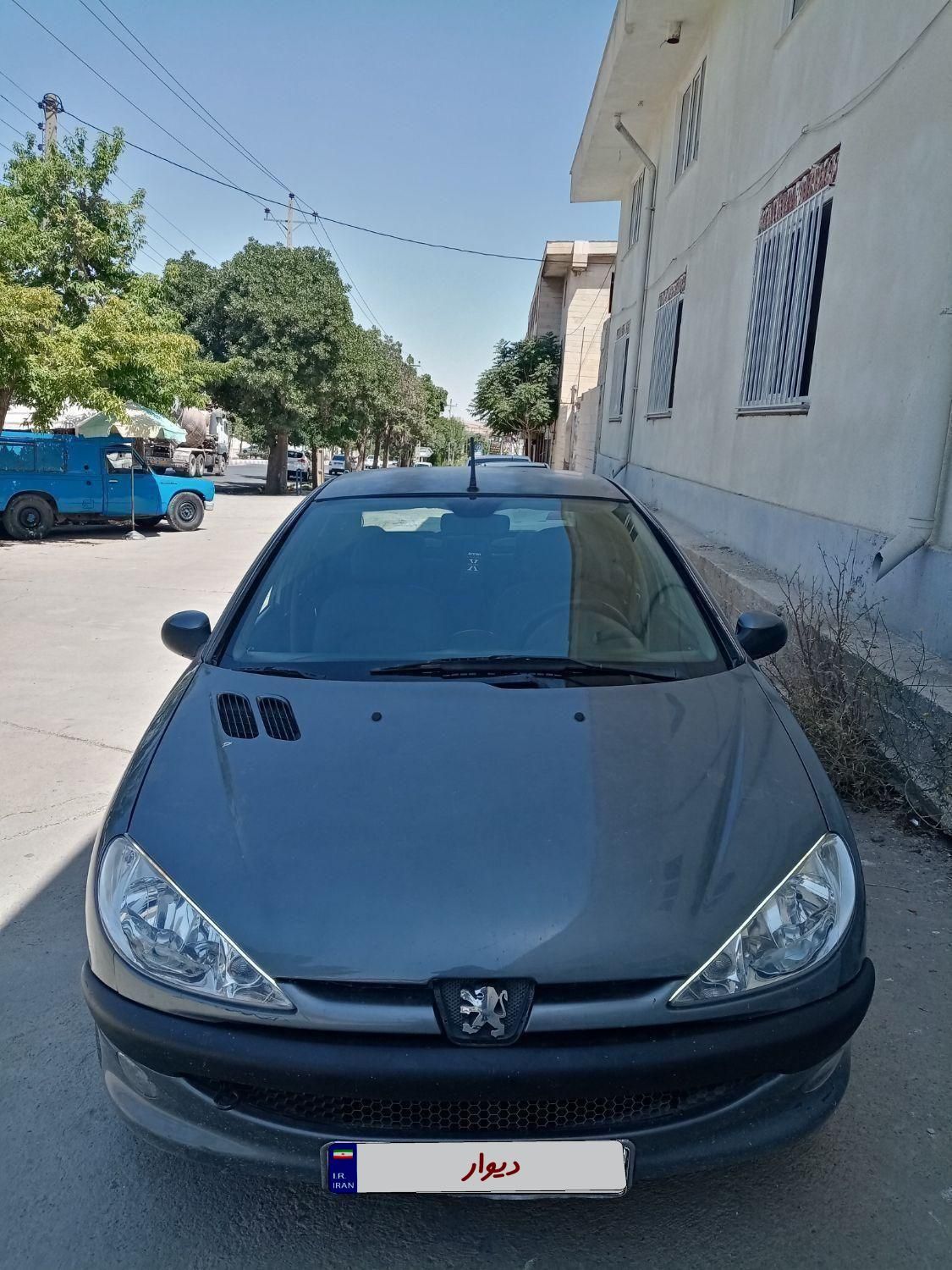 پژو ۲۰۶ صندوق دار v20 - 1387