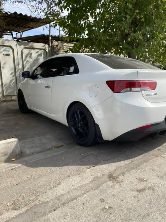 کیا سراتو 2.0 لیتر اتوماتیک GT لاین - 2013