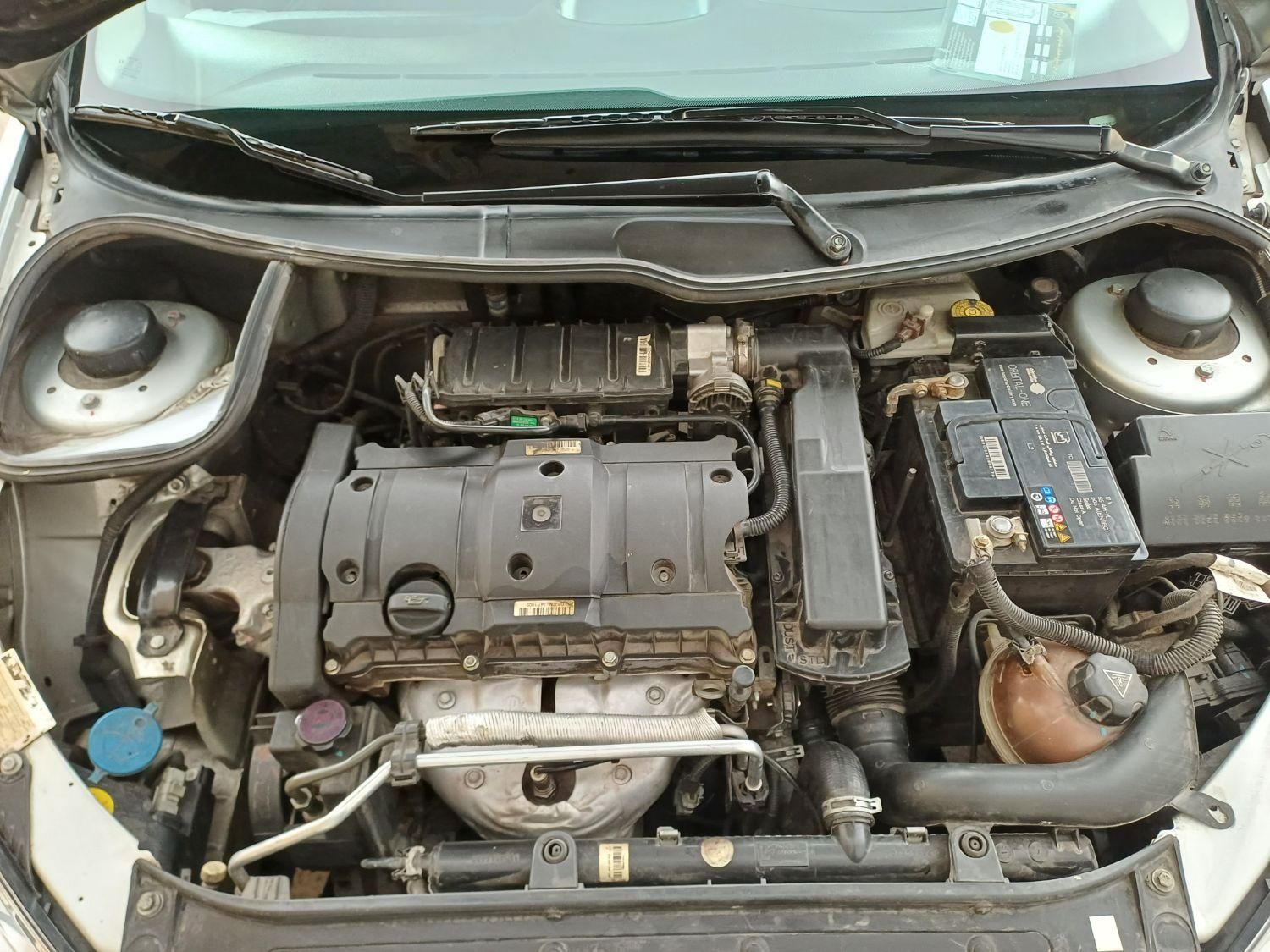 پژو ۲۰۶ صندوق دار v8 - 1398