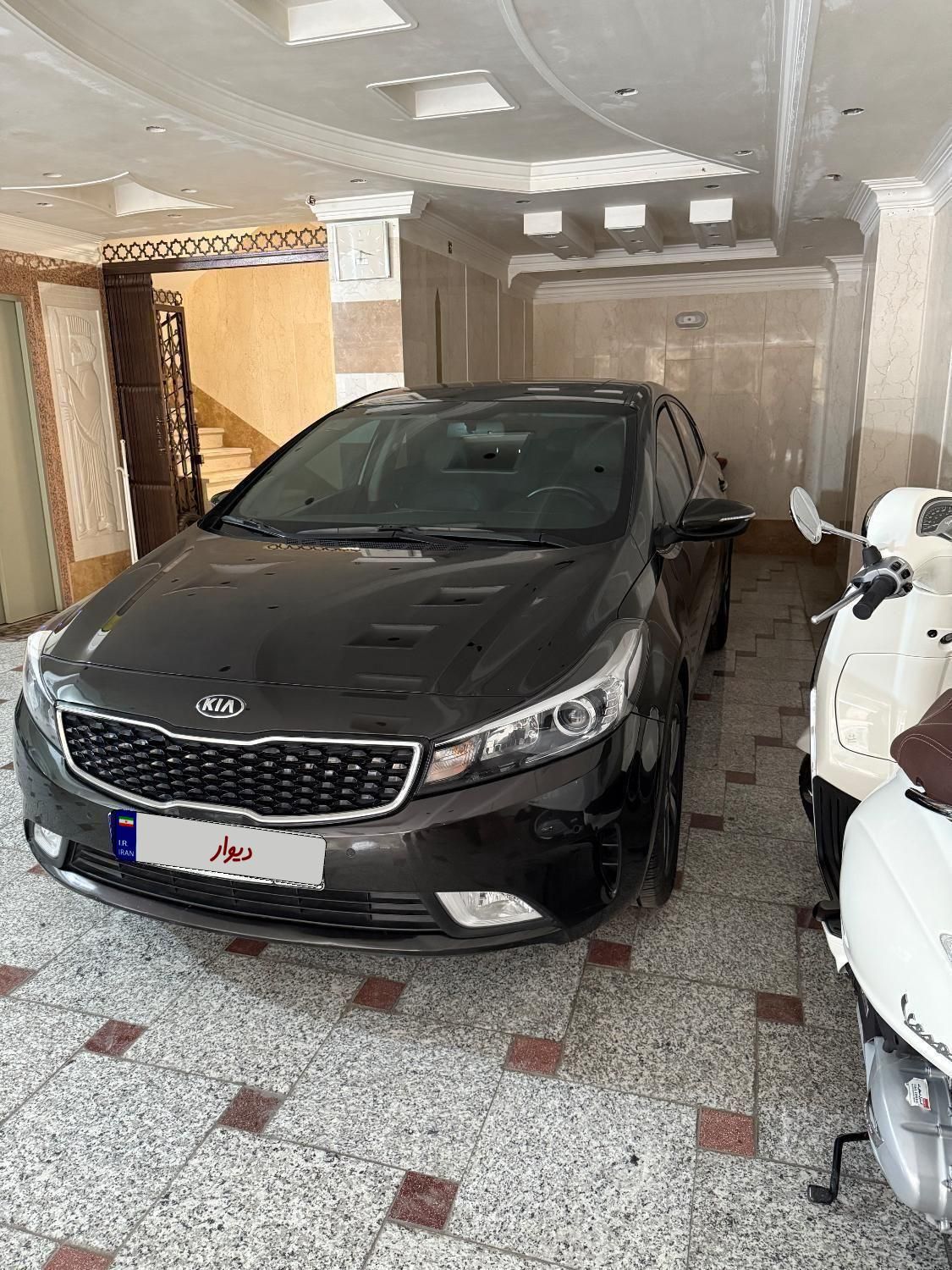 کیا سراتو 2.0 لیتر اتوماتیک GT لاین - 2017