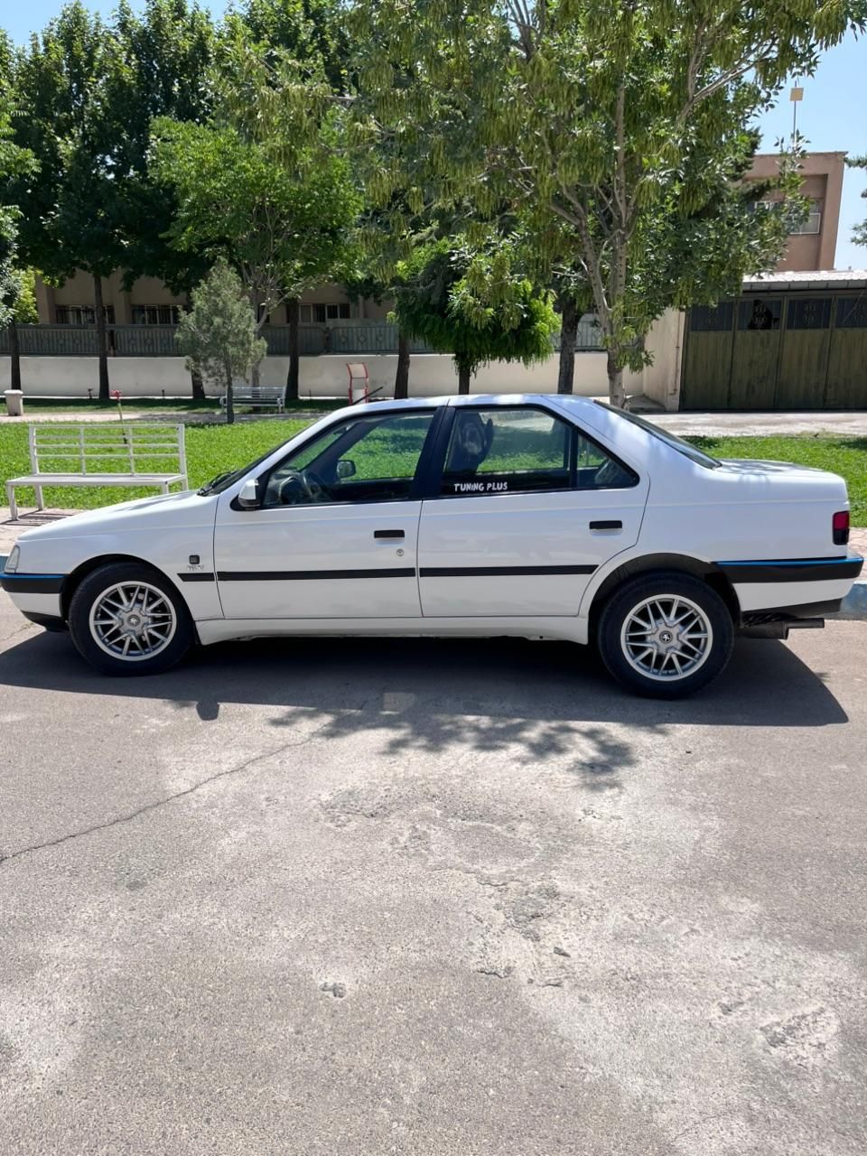 پژو 405 GLX - 1390