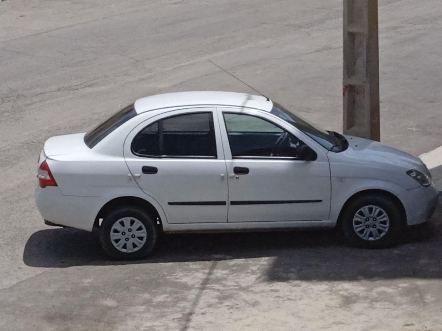 تیبا صندوق دار SX - 1400