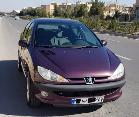 پژو ۲۰۶ صندوق دار v8 - 1396