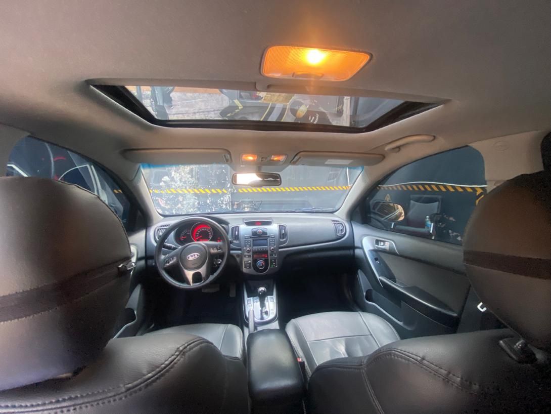 کیا سراتو 2.0 لیتر اتوماتیک GT لاین - 2010