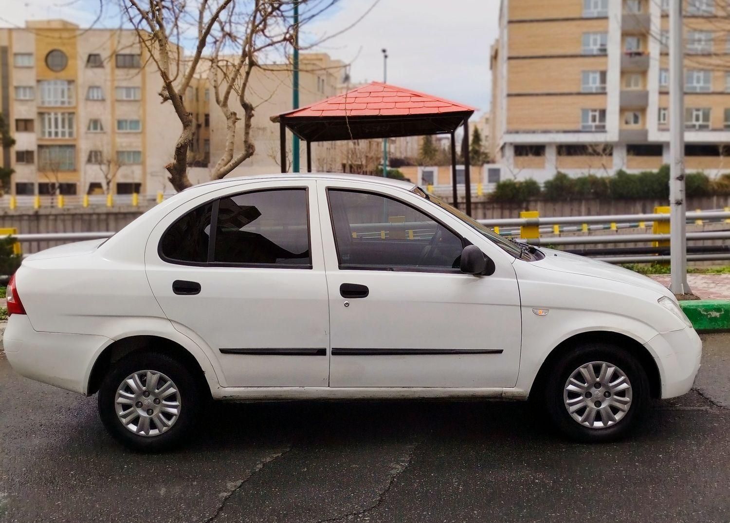 تیبا صندوق دار SX - 1398
