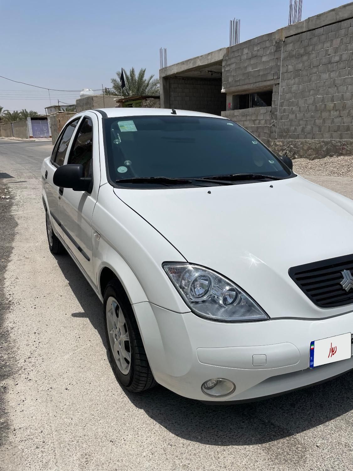 تیبا صندوق دار SX - 1400