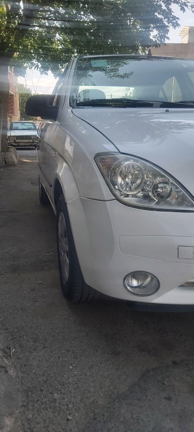 تیبا صندوق دار SX - 1401