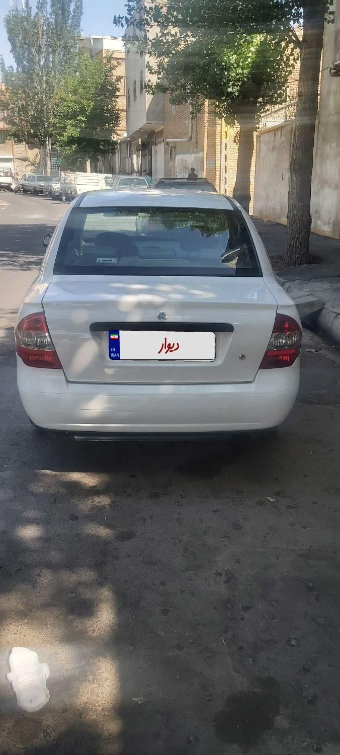 تیبا صندوق دار SX - 1401