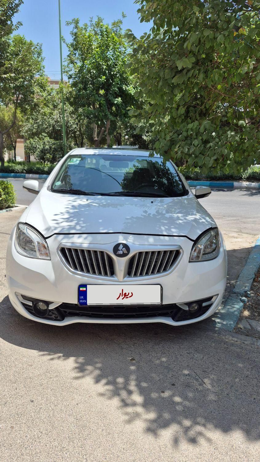 خودرو برلیانس، H330 آگهی ann_19451219