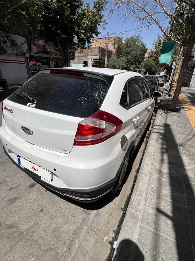 ام وی ام 315 هاچ بک اسپرت لاکچری - 1396