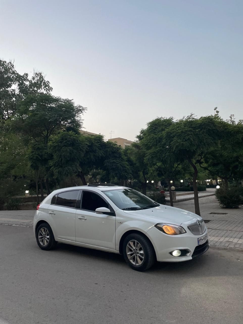 برلیانس H320 دنده‌ای 1500 - 1396