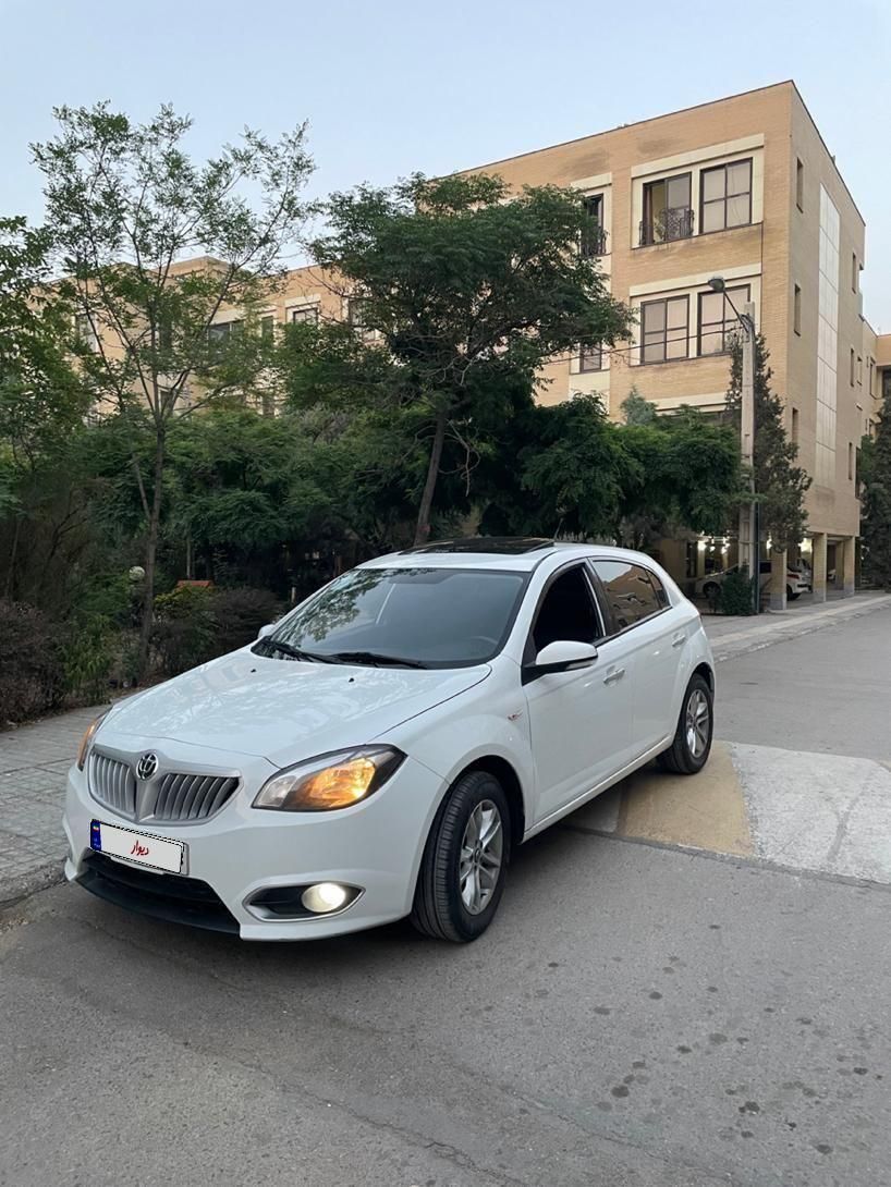 برلیانس H320 دنده‌ای 1500 - 1396