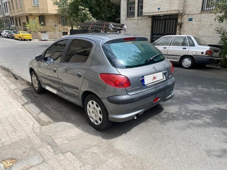 پژو 206 تیپ 2 - 1390