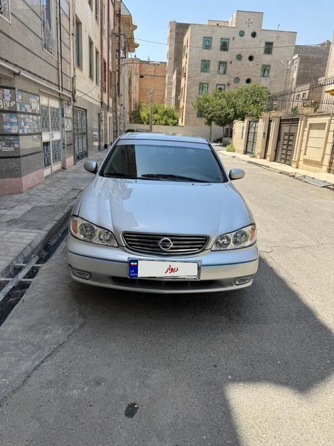 نیسان ماکسیما دنده‌ای - 1381