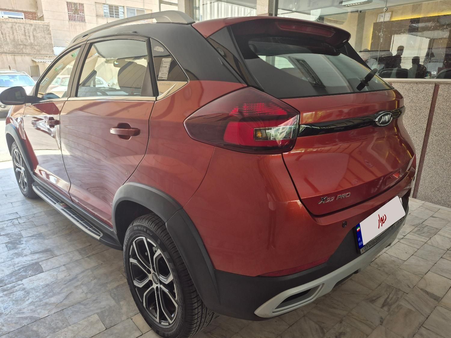 ام وی ام X22 پرو اتوماتیک IE - 1401