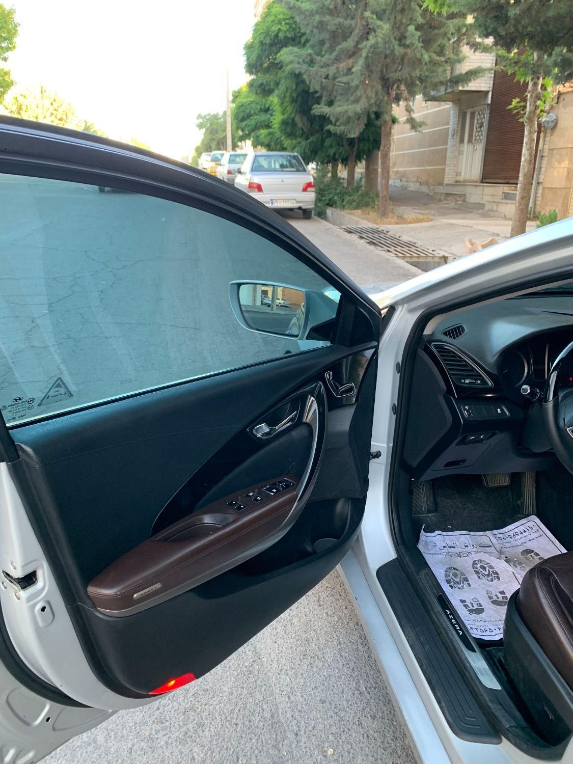 هیوندای آزرا (گرنجور) 3000cc - 2012