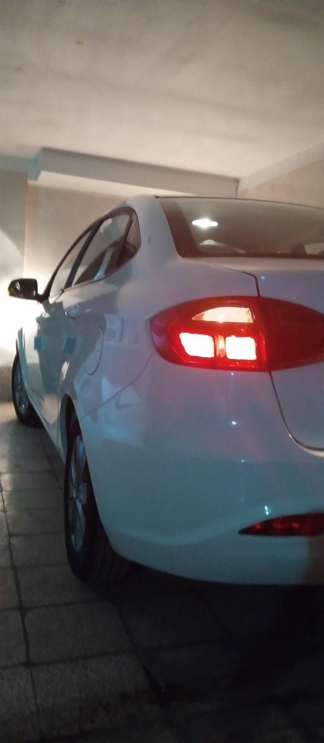 جک J4 اتوماتیک ساده - 1404
