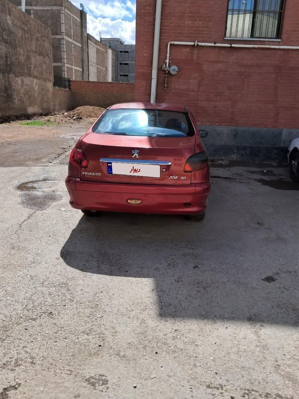 پژو ۲۰۶ صندوق دار v8 - 1390