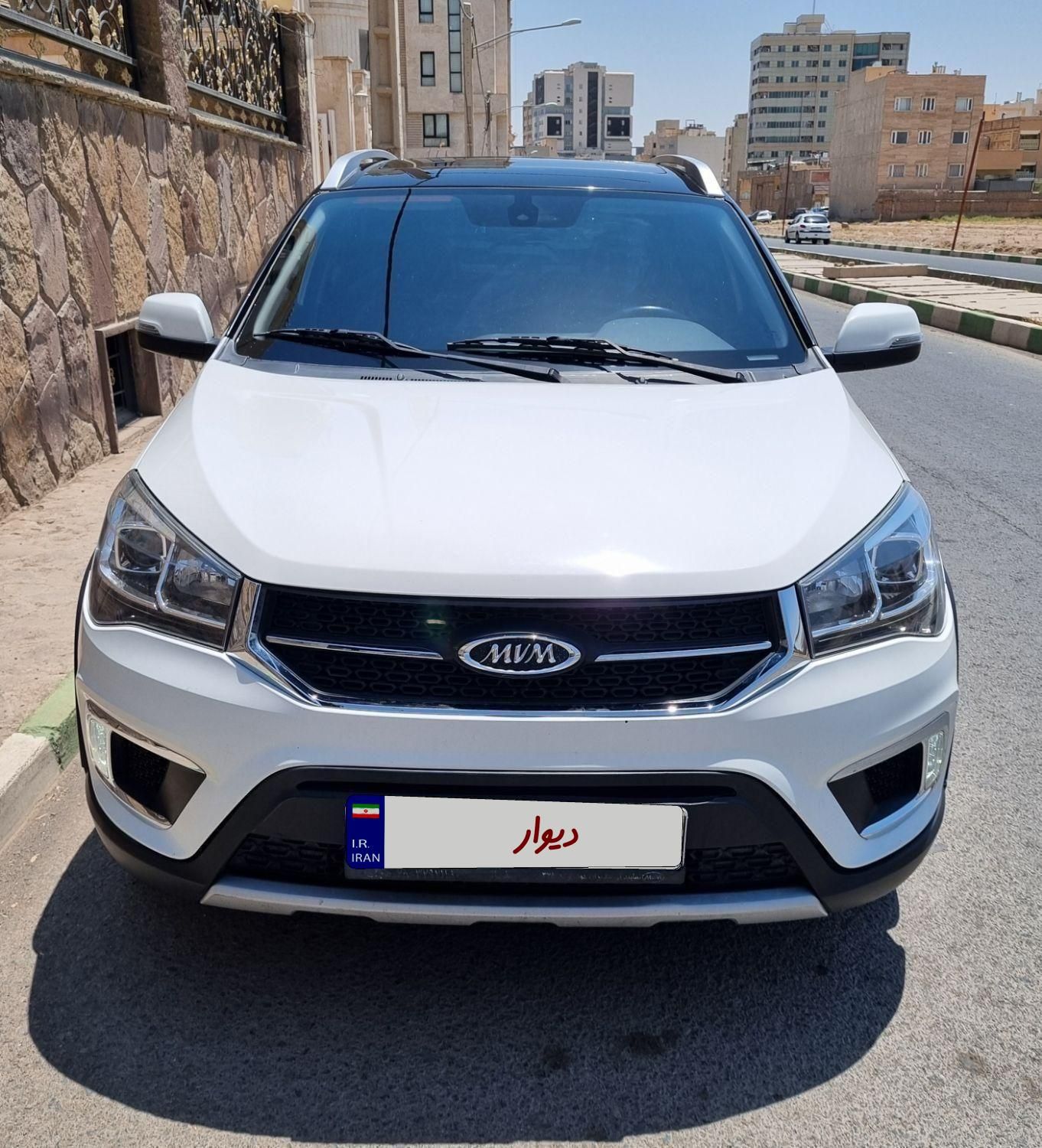 خودرو ام وی ام، X22 آگهی ann_19451922