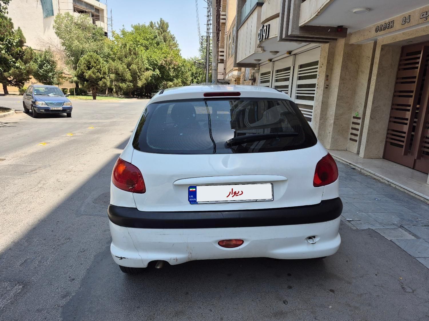 پژو 206 تیپ 2 - 1390