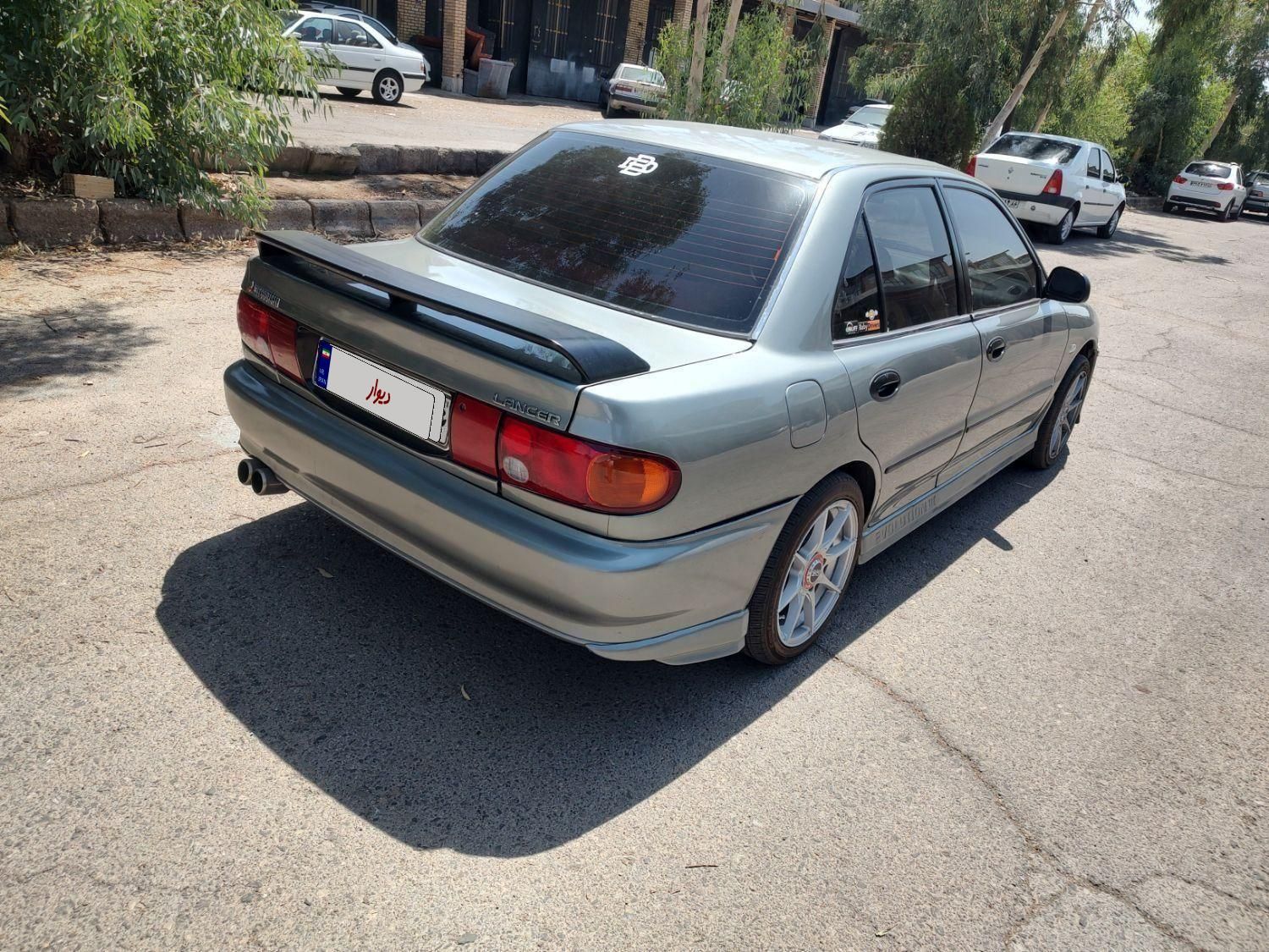 میتسوبیشی لنسر 1.6 لیتر اتوماتیک - 1993