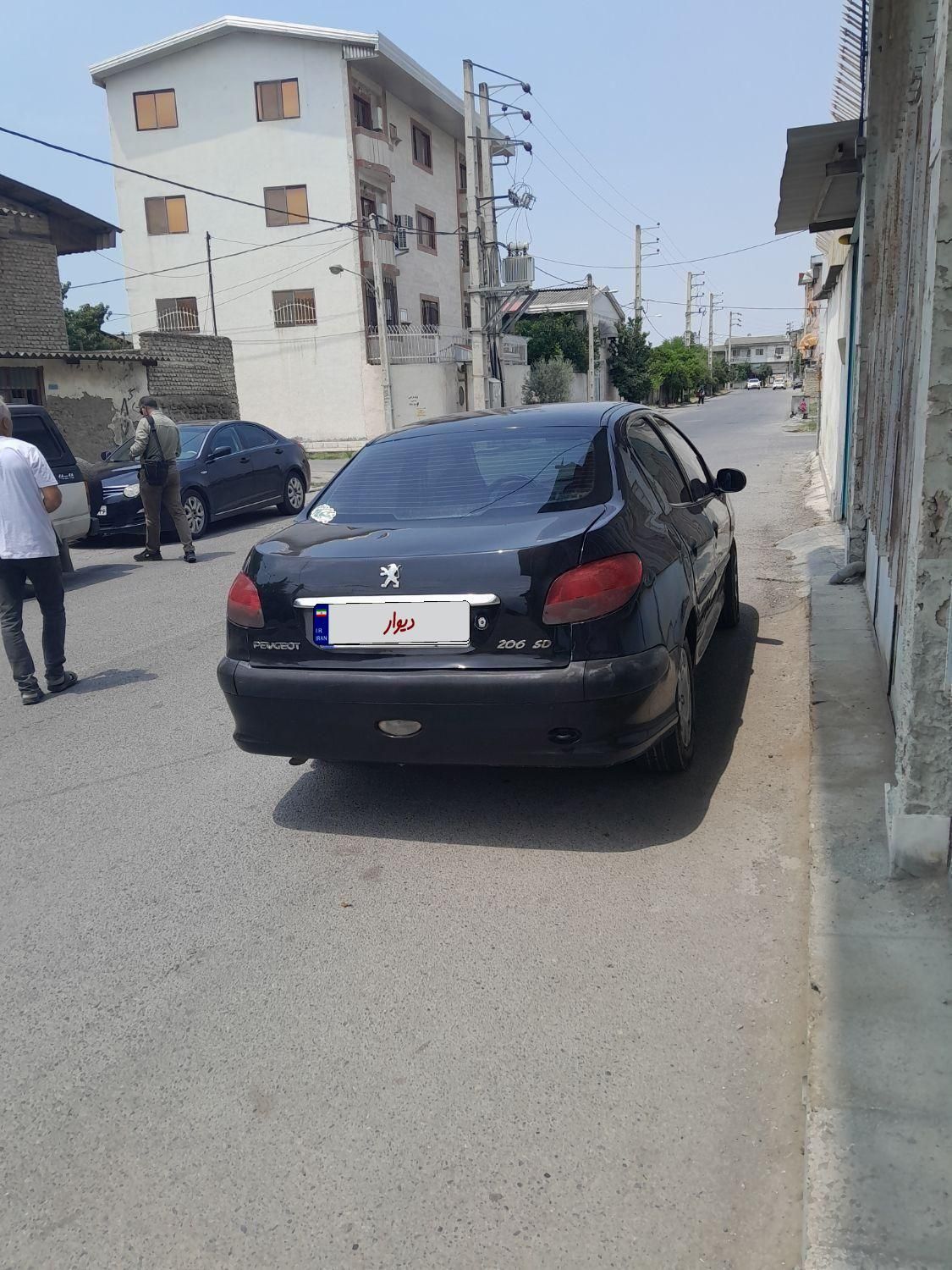 پژو ۲۰۶ صندوق دار v8 - 1390