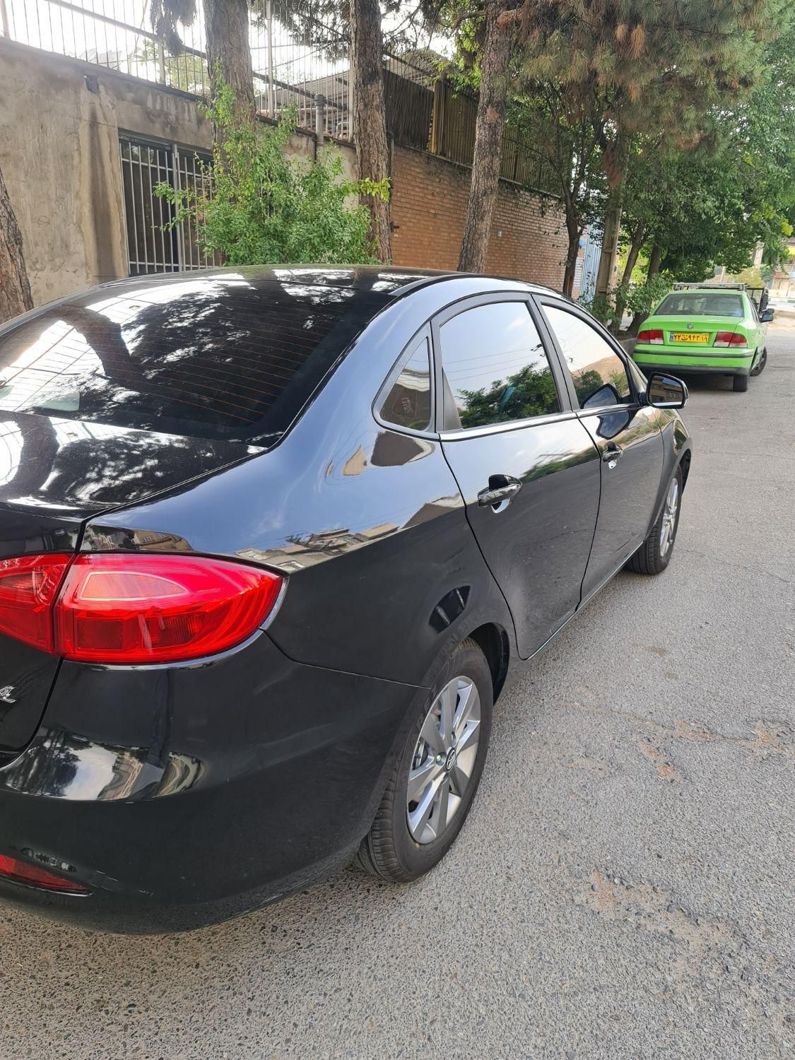 جک J4 اتوماتیک ساده - 1403