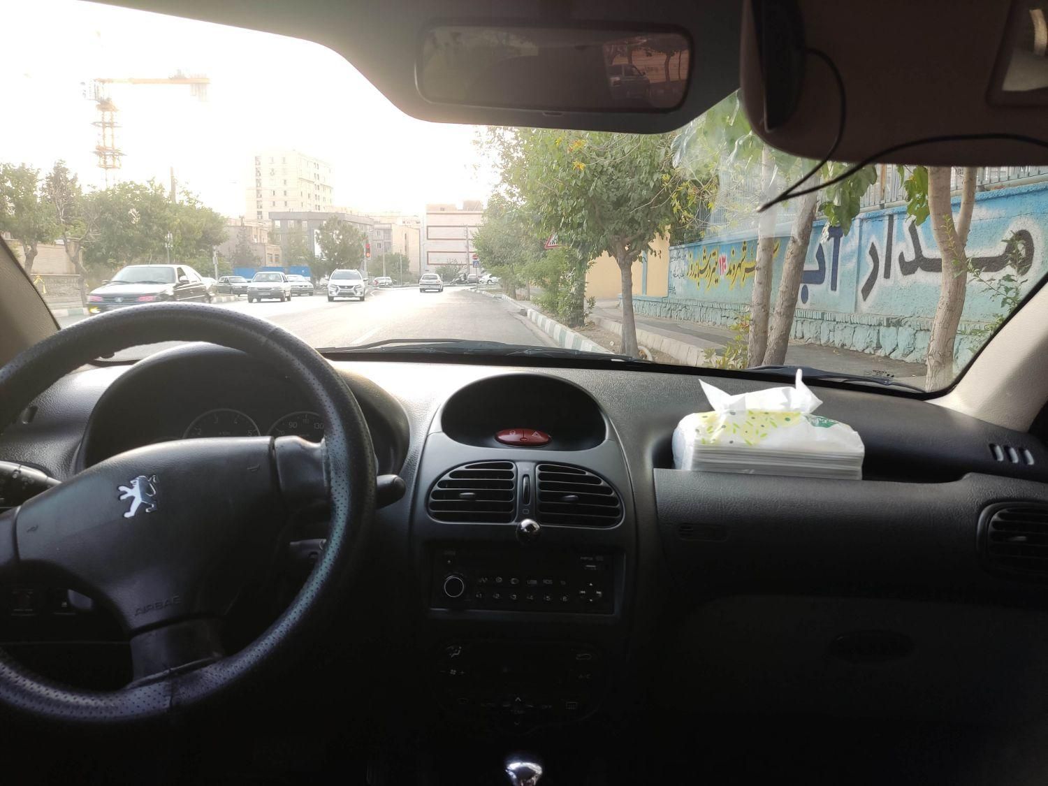 پژو ۲۰۶ صندوق دار v9 - 1390