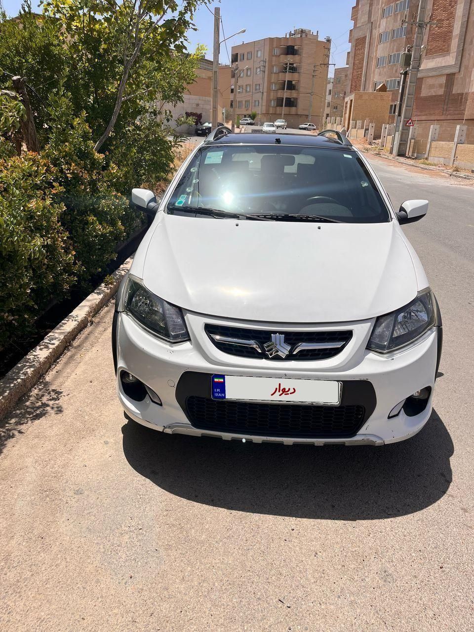 خودرو کوییک، R آگهی ann_19452125