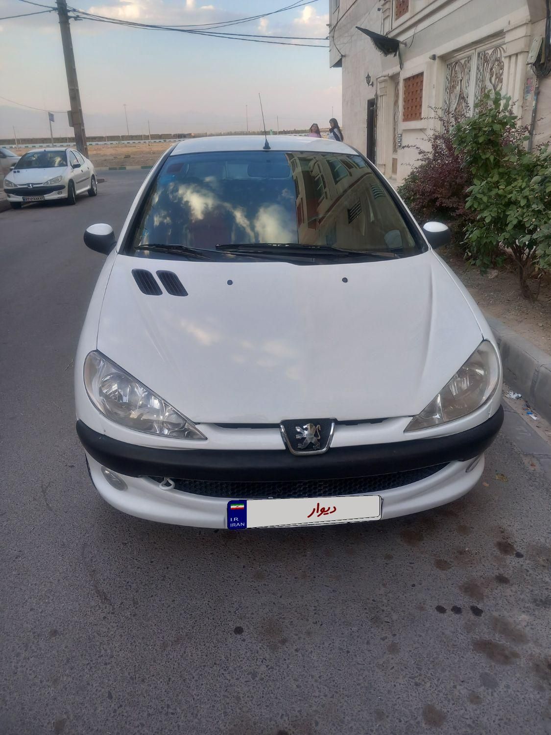 پژو ۲۰۶ صندوق دار v8 - 1389