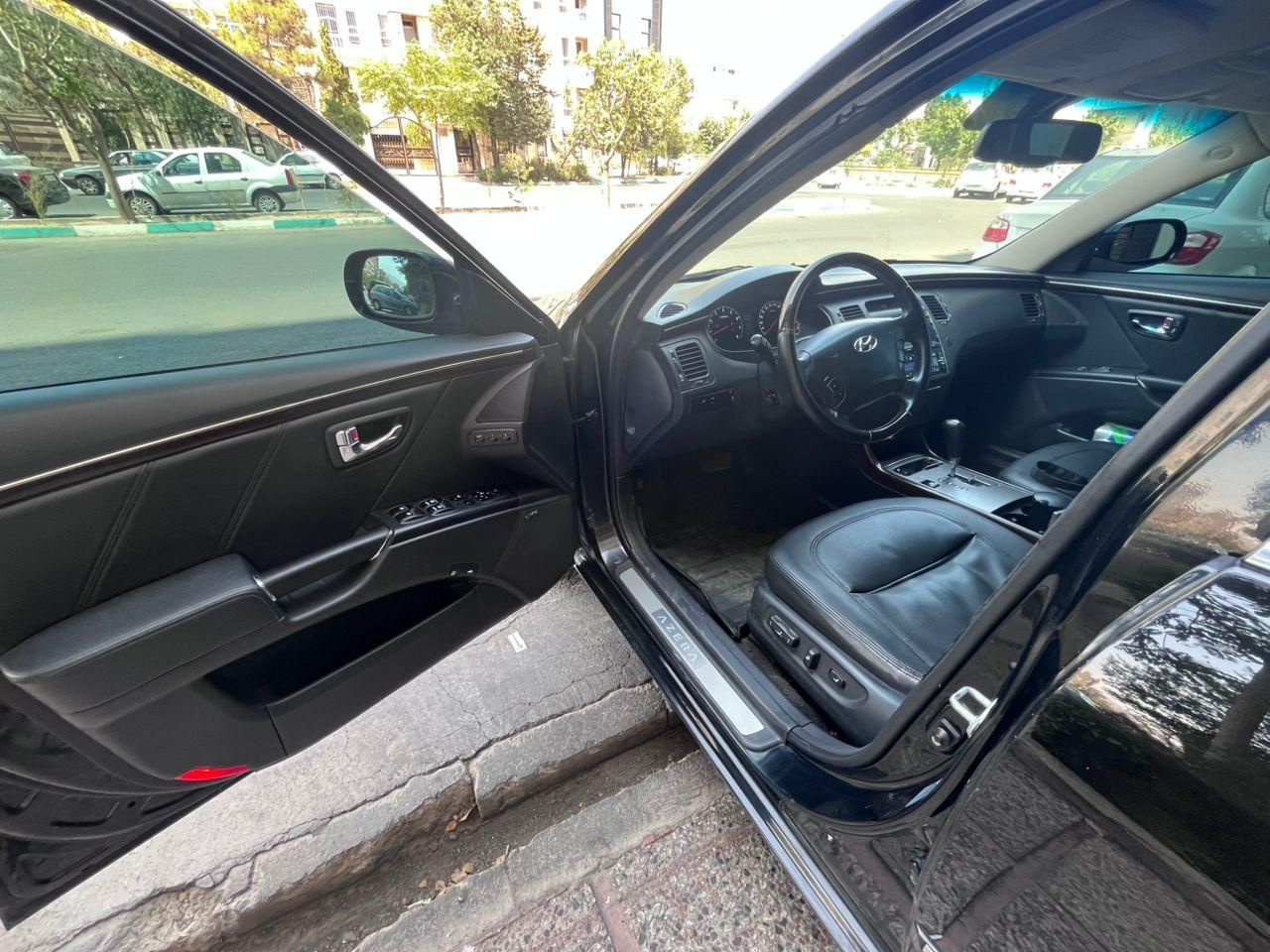 هیوندای آزرا (گرنجور) 3300cc - 2010