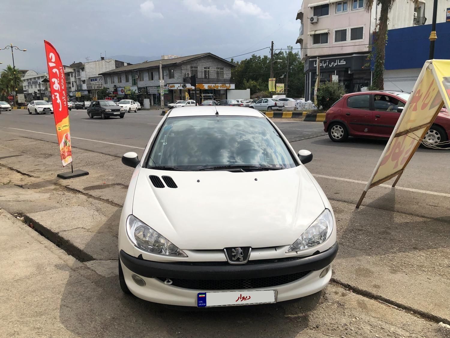 پژو ۲۰۶ صندوق دار v8 - 1390