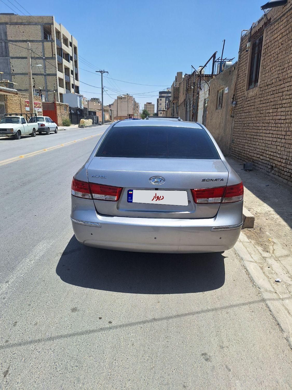 هیوندای سوناتا اتوماتیک NF 2400 - 2010