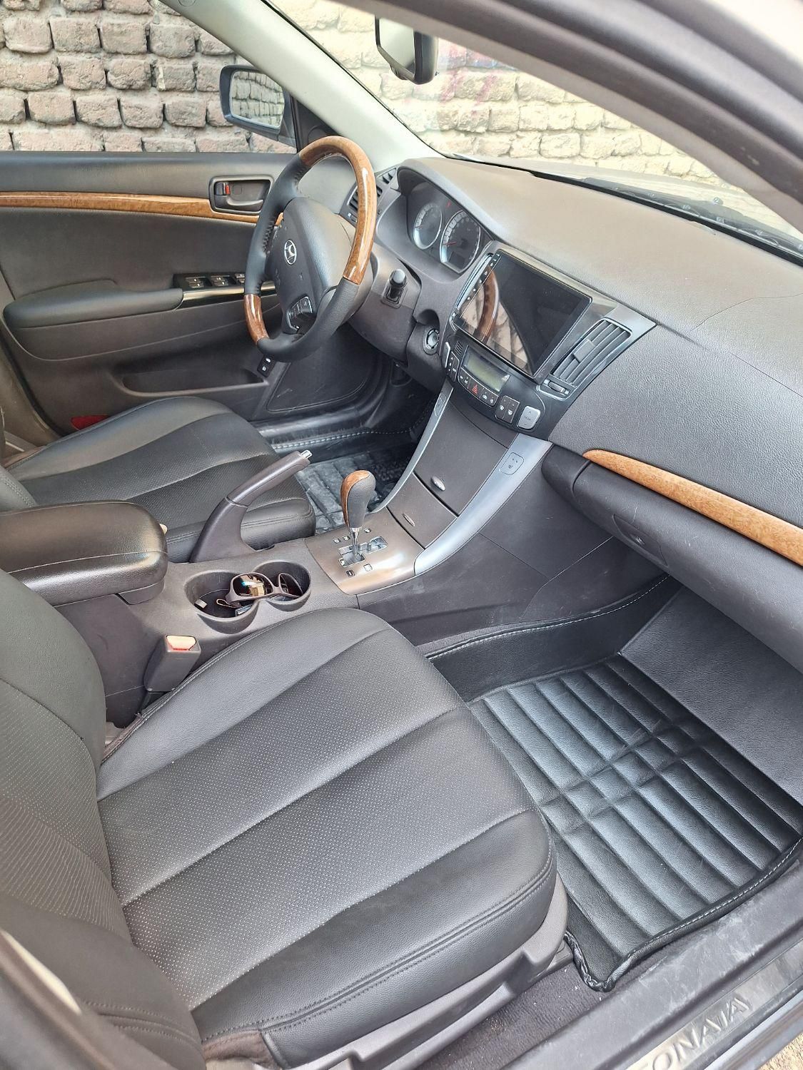 هیوندای سوناتا اتوماتیک NF 2400 - 2010