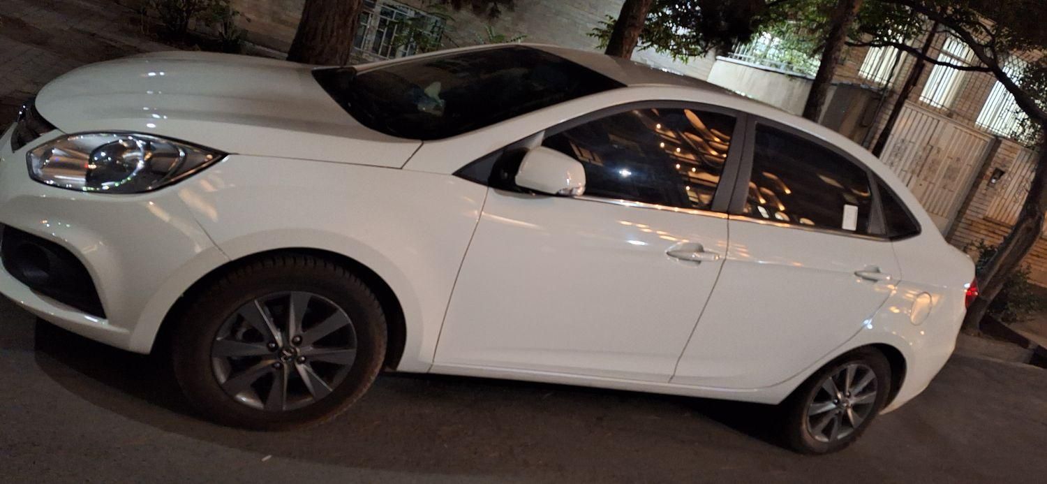 جک J4 اتوماتیک ساده - 1403