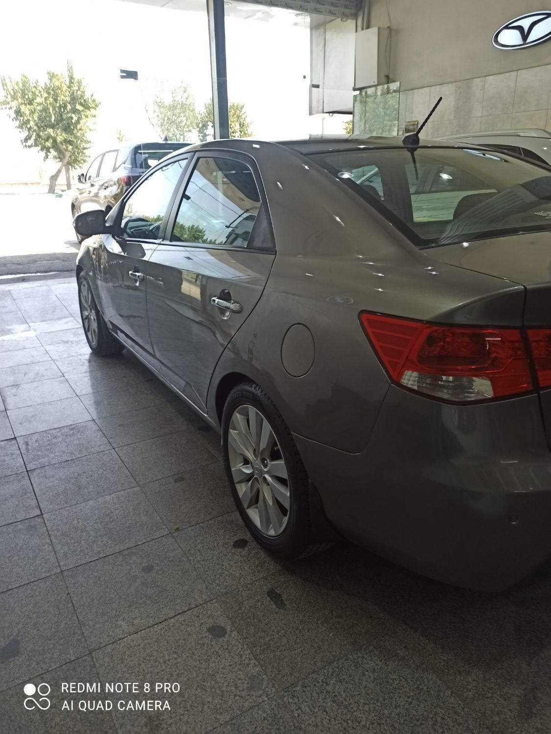 کیا سراتو 2.0 لیتر اتوماتیک GT لاین - 2010