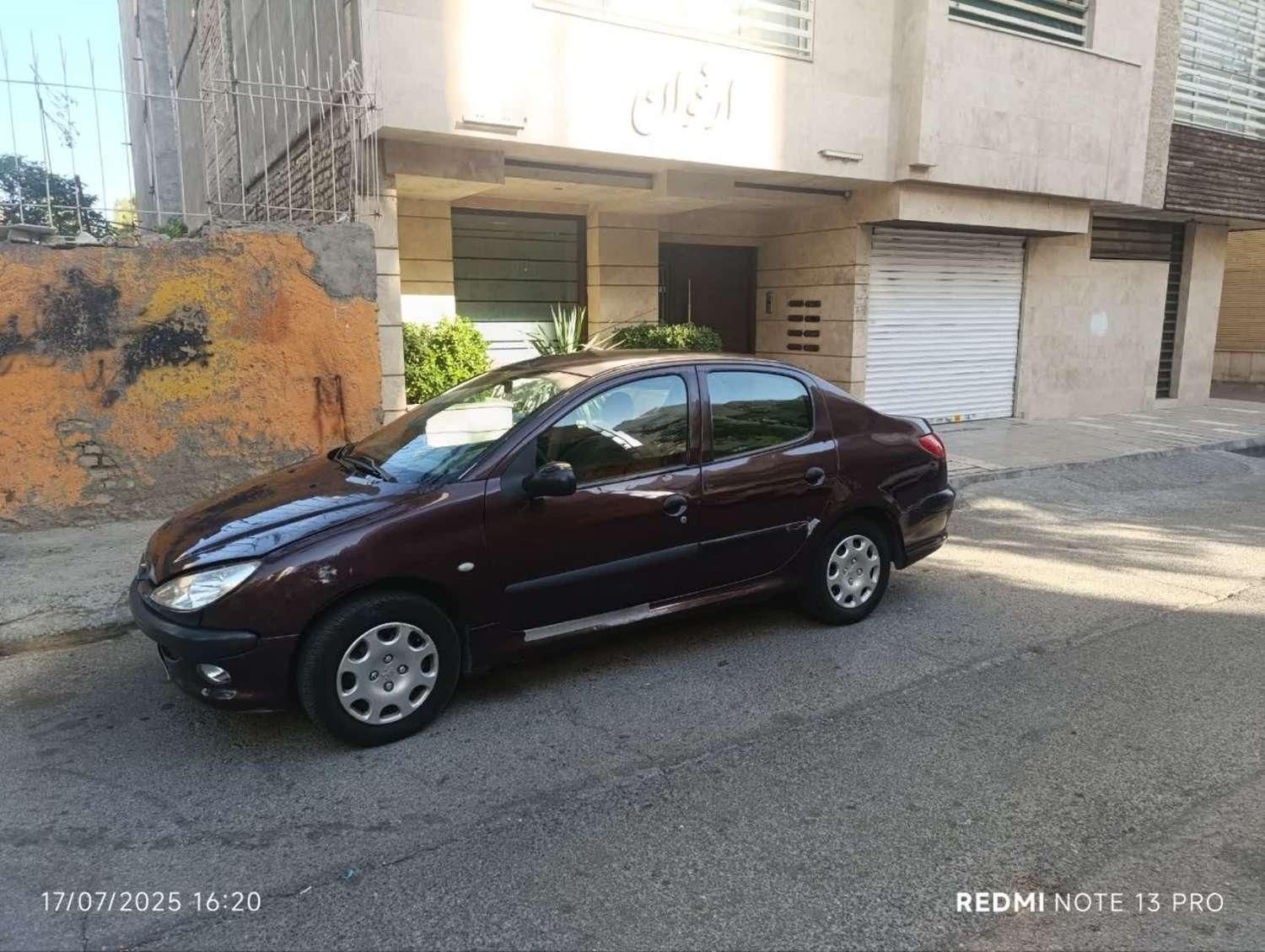 پژو ۲۰۶ صندوق دار v8 - 1386