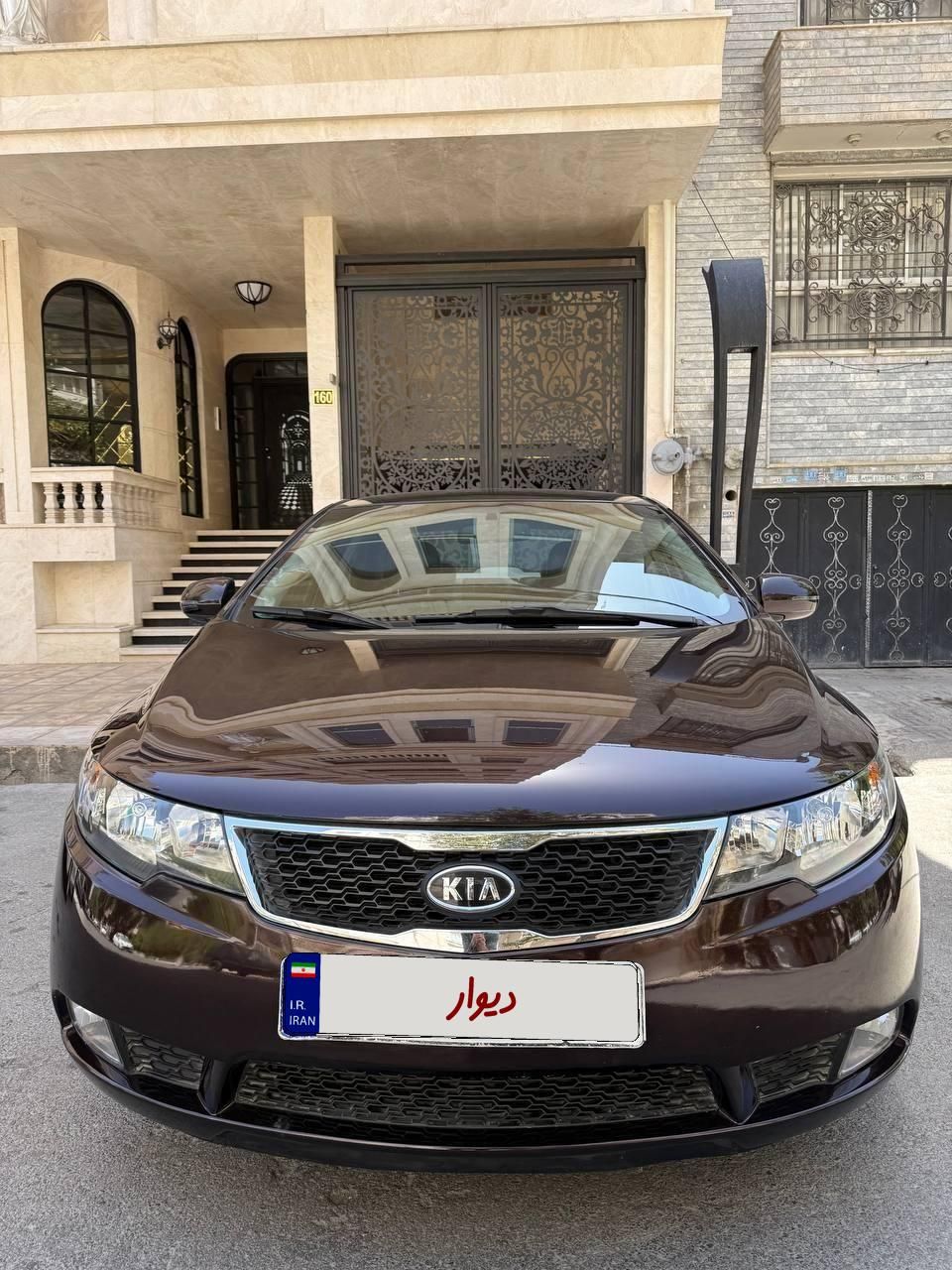 خودرو کیا، سراتو مونتاژ آگهی ann_19453744