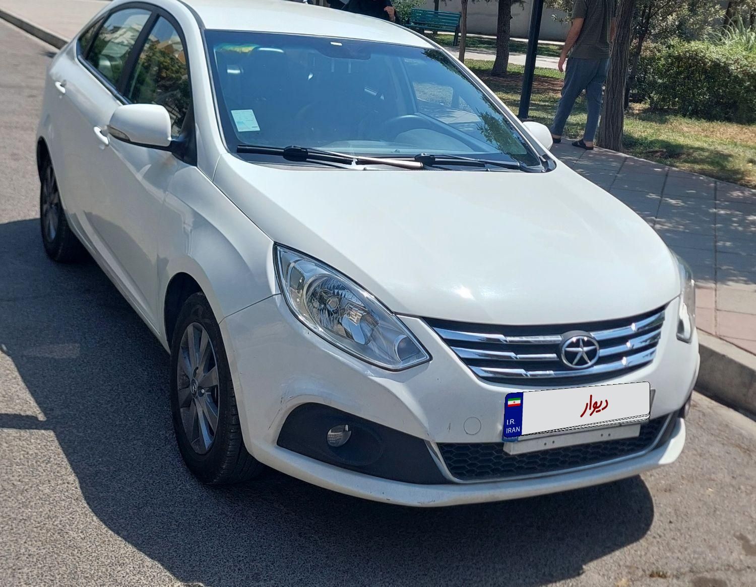 جک J4 اتوماتیک ساده - 1403