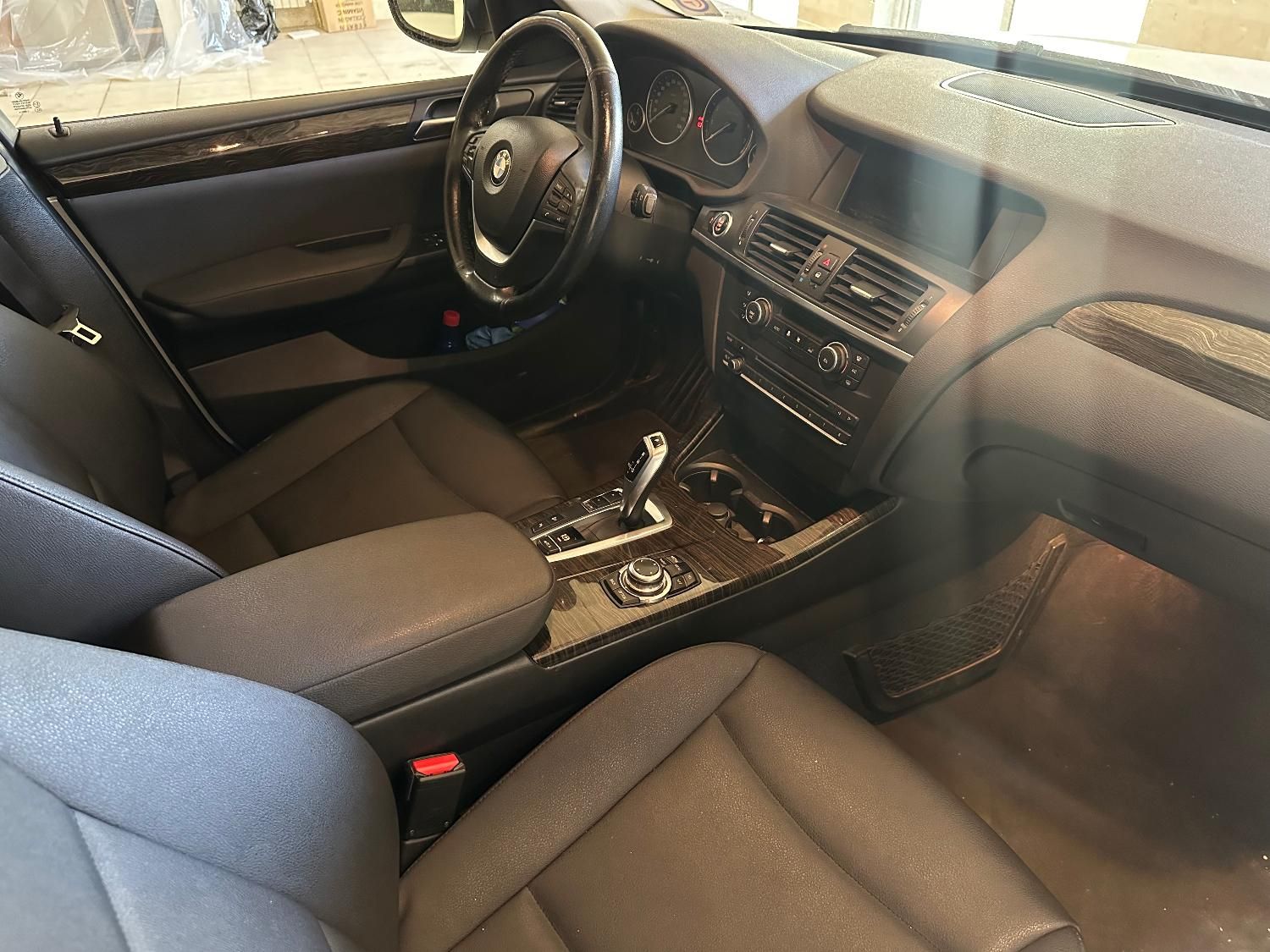 ب ام و X3 28i فول وارداتی - 2014