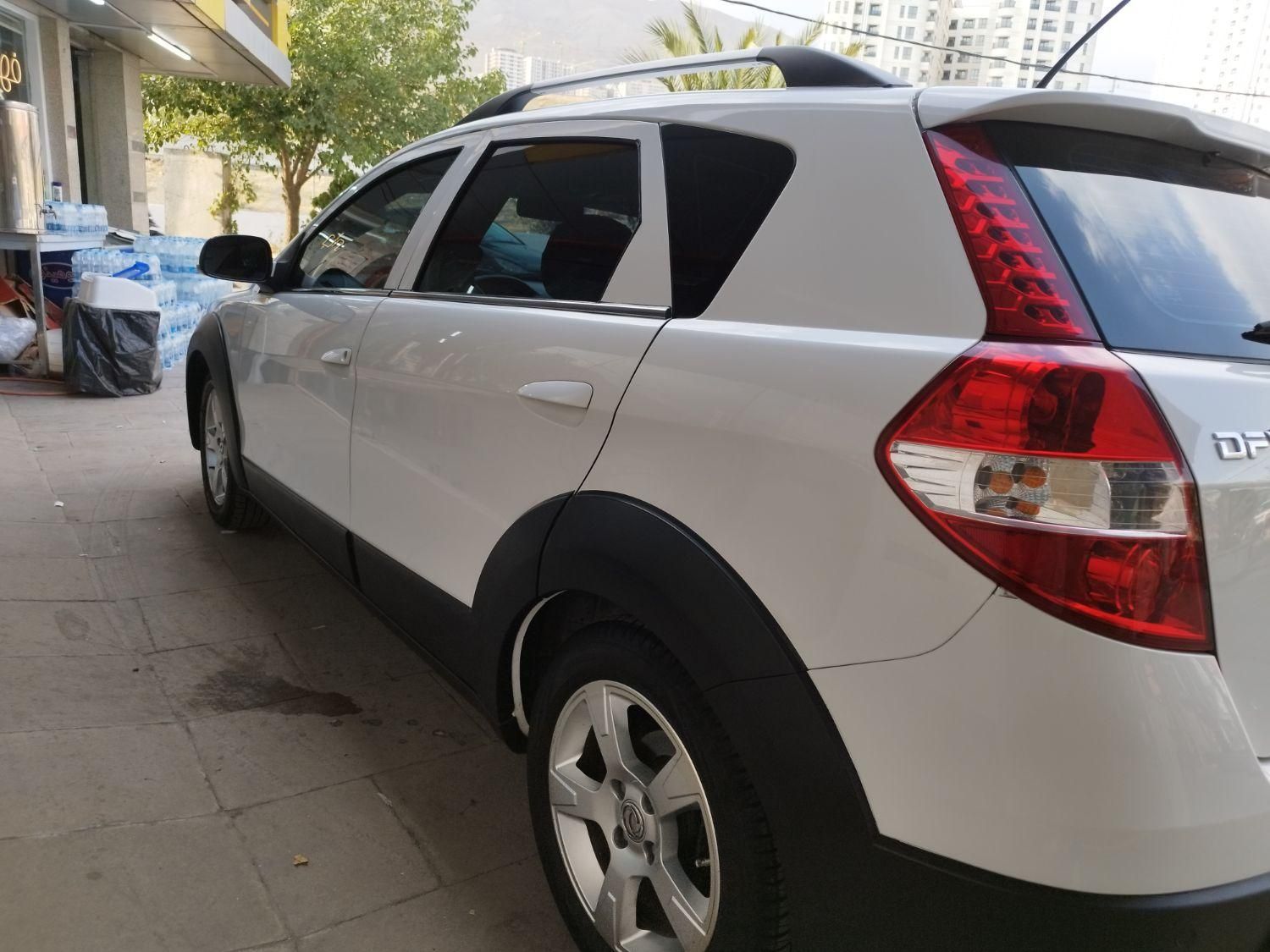دانگ فنگ H30 کراس اتوماتیک - 1398