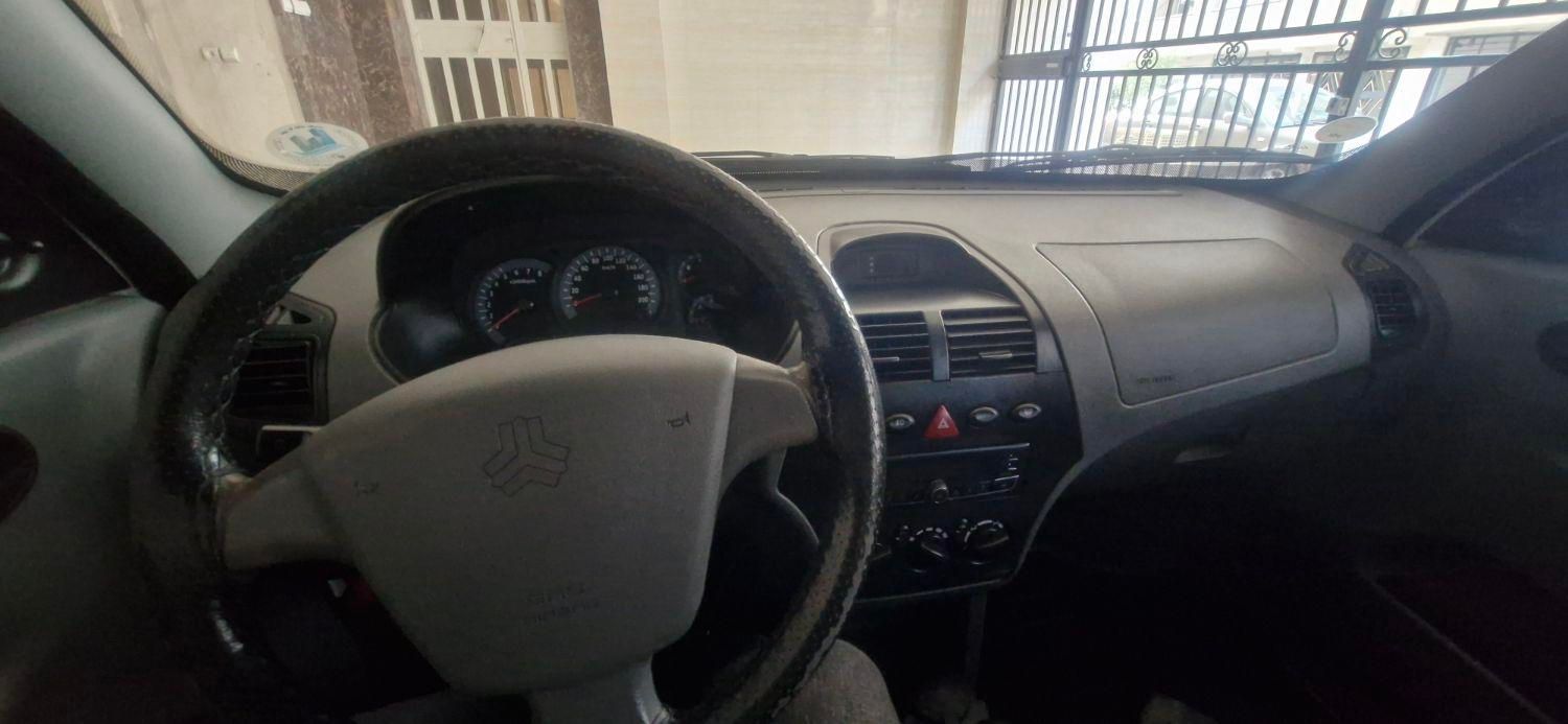 تیبا صندوق دار SX - 1401