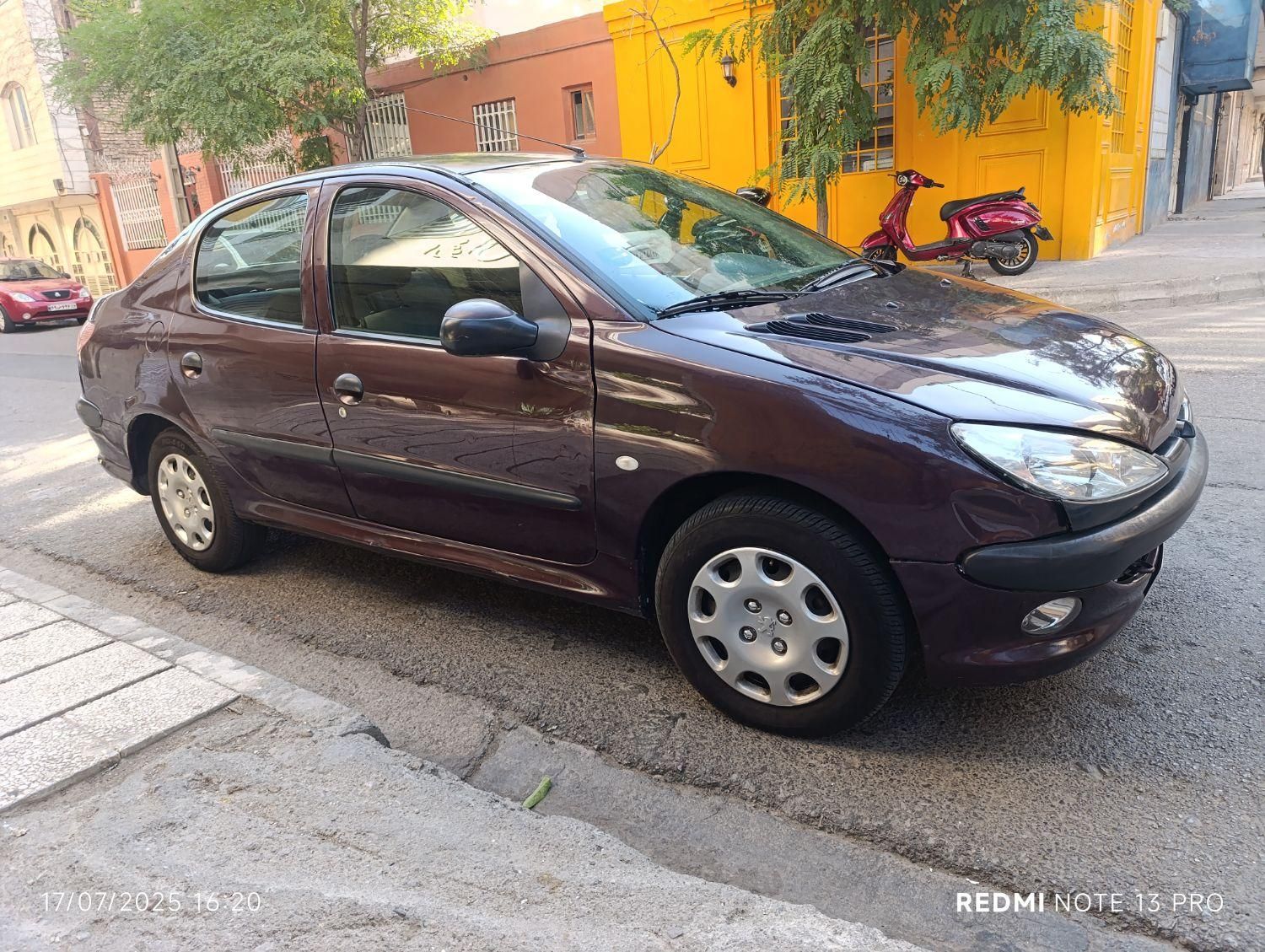 پژو ۲۰۶ صندوق دار v8 - 1386