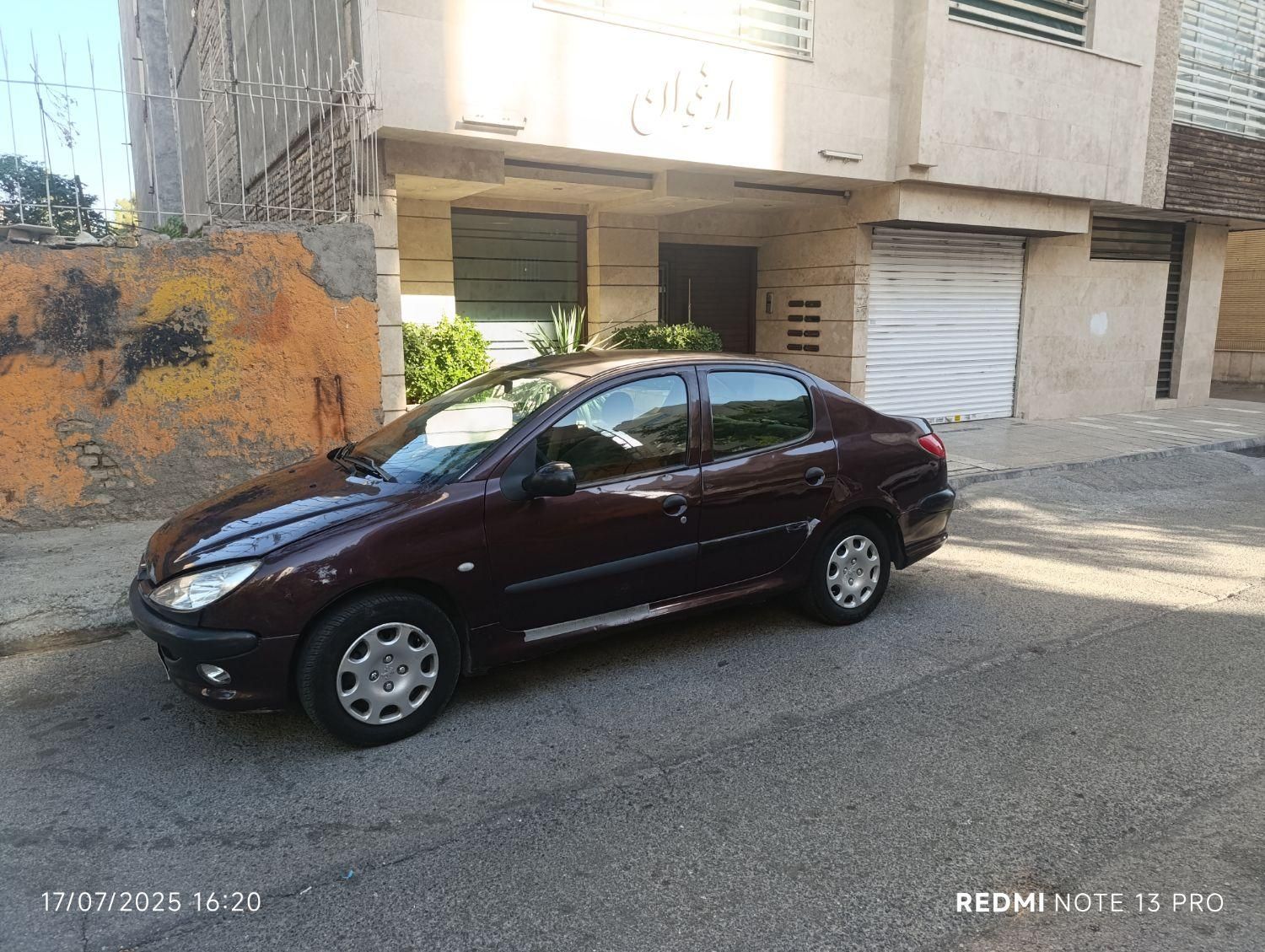 پژو ۲۰۶ صندوق دار v8 - 1386