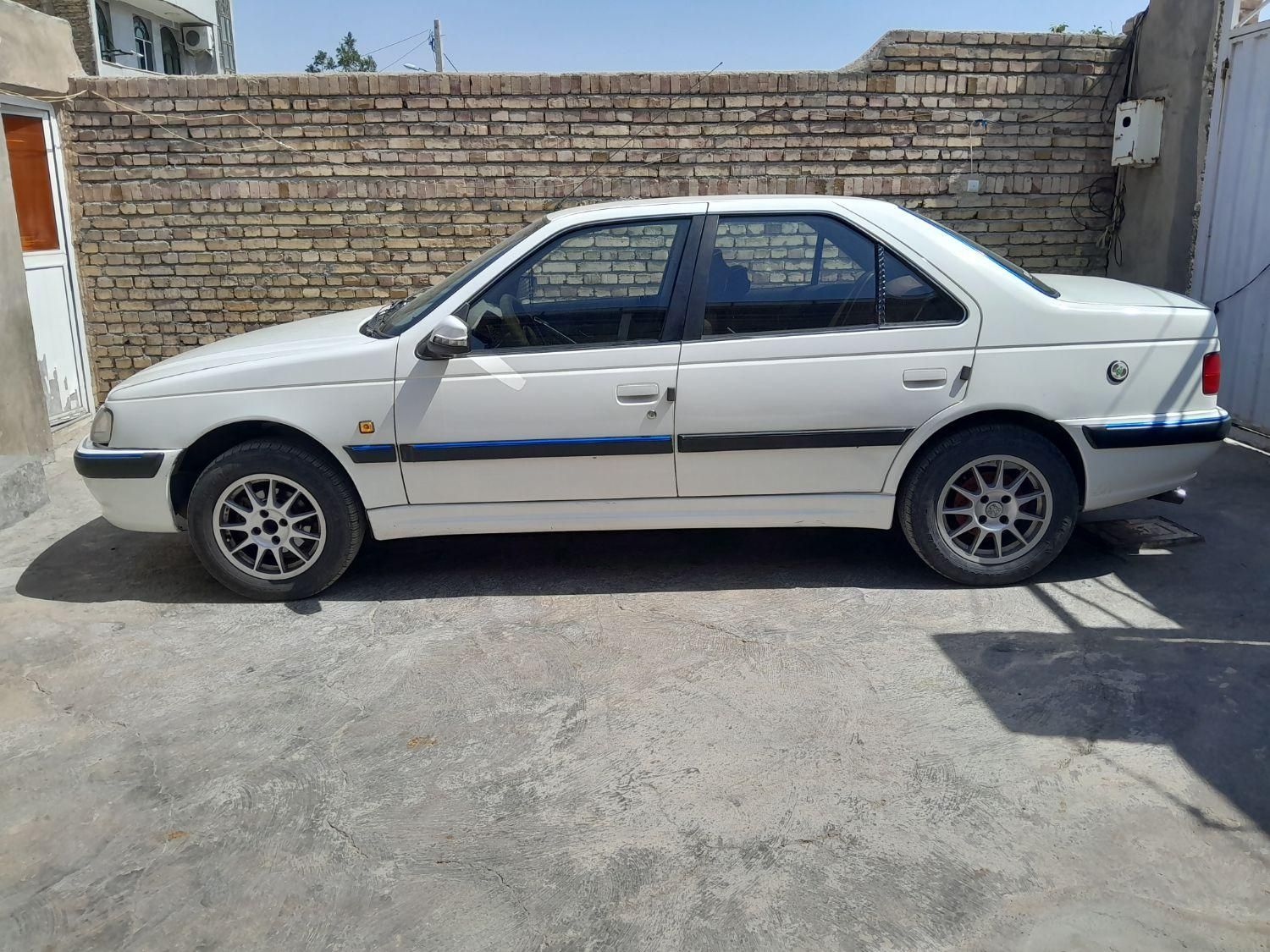 خودرو پژو، 405 آگهی ann_19454499